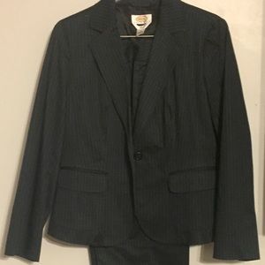 Talbots women’s pant suit
